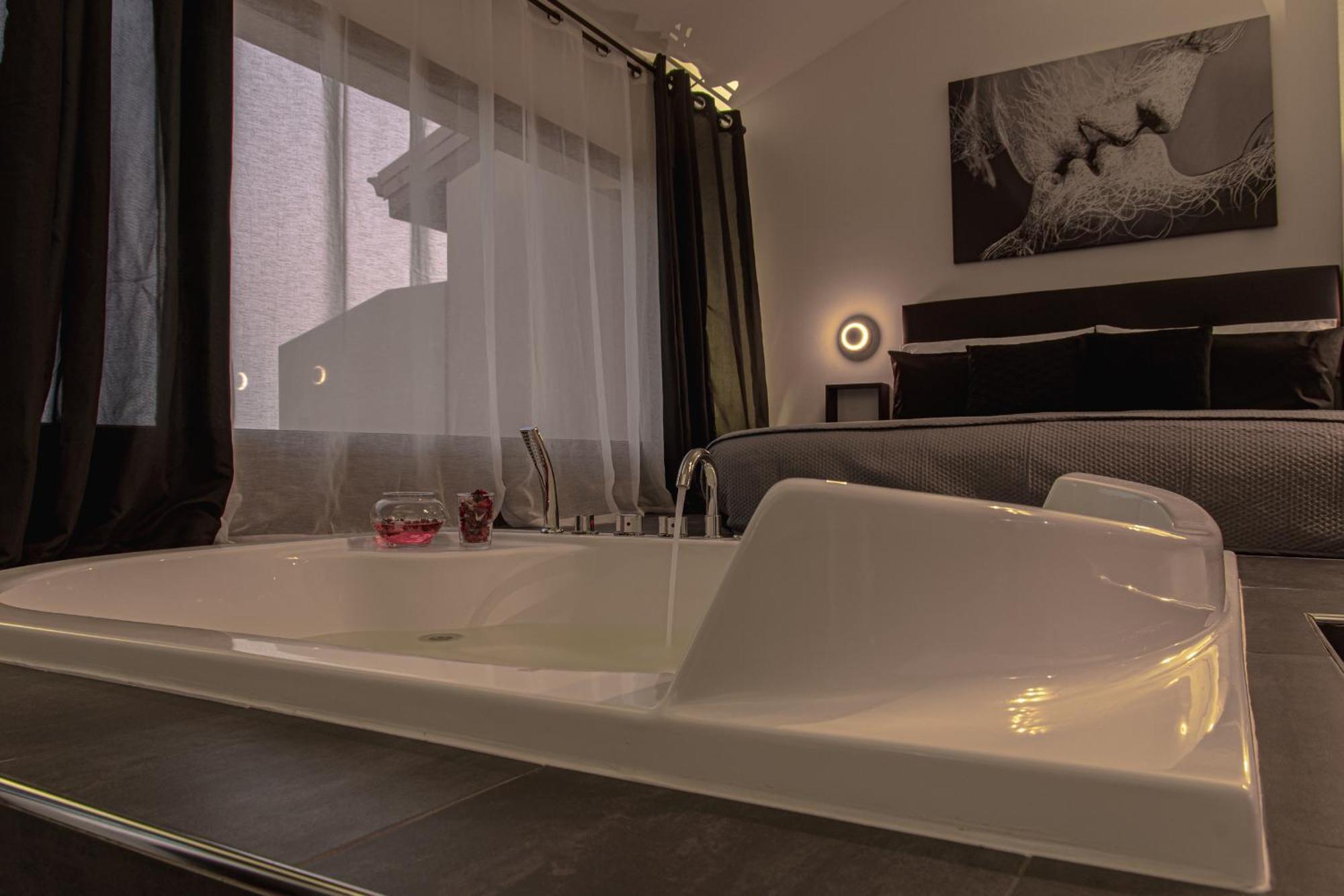 115 - Luxury *